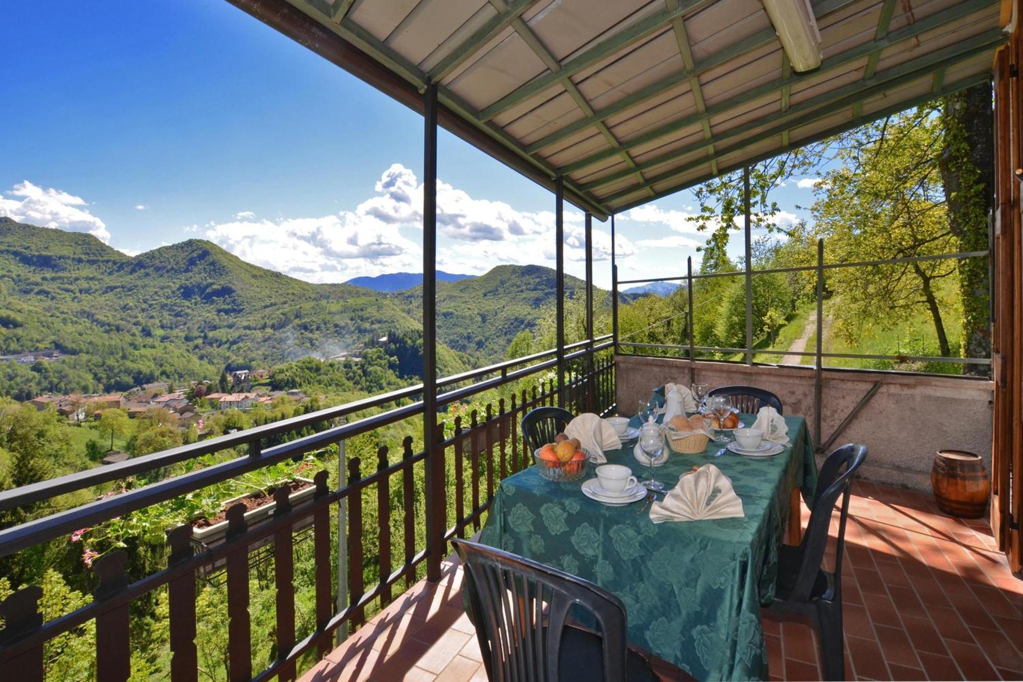 Casa Busso - Happy Rentals Esino Lario Exterior photo